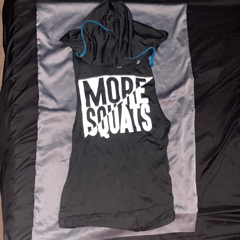Sleeveless hoodie